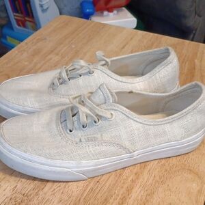 Vans Low-Top Canvas Sneakers in Natural Beige